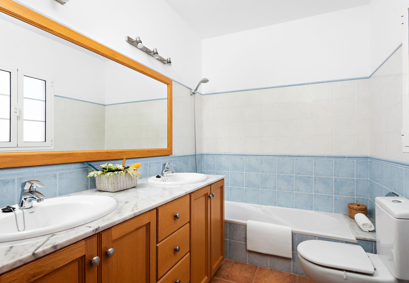 Villa in Ciutadella de Menorca - Menorca BAY 4 Villa in Ciutadella de Menorca - Menorca BAY 4