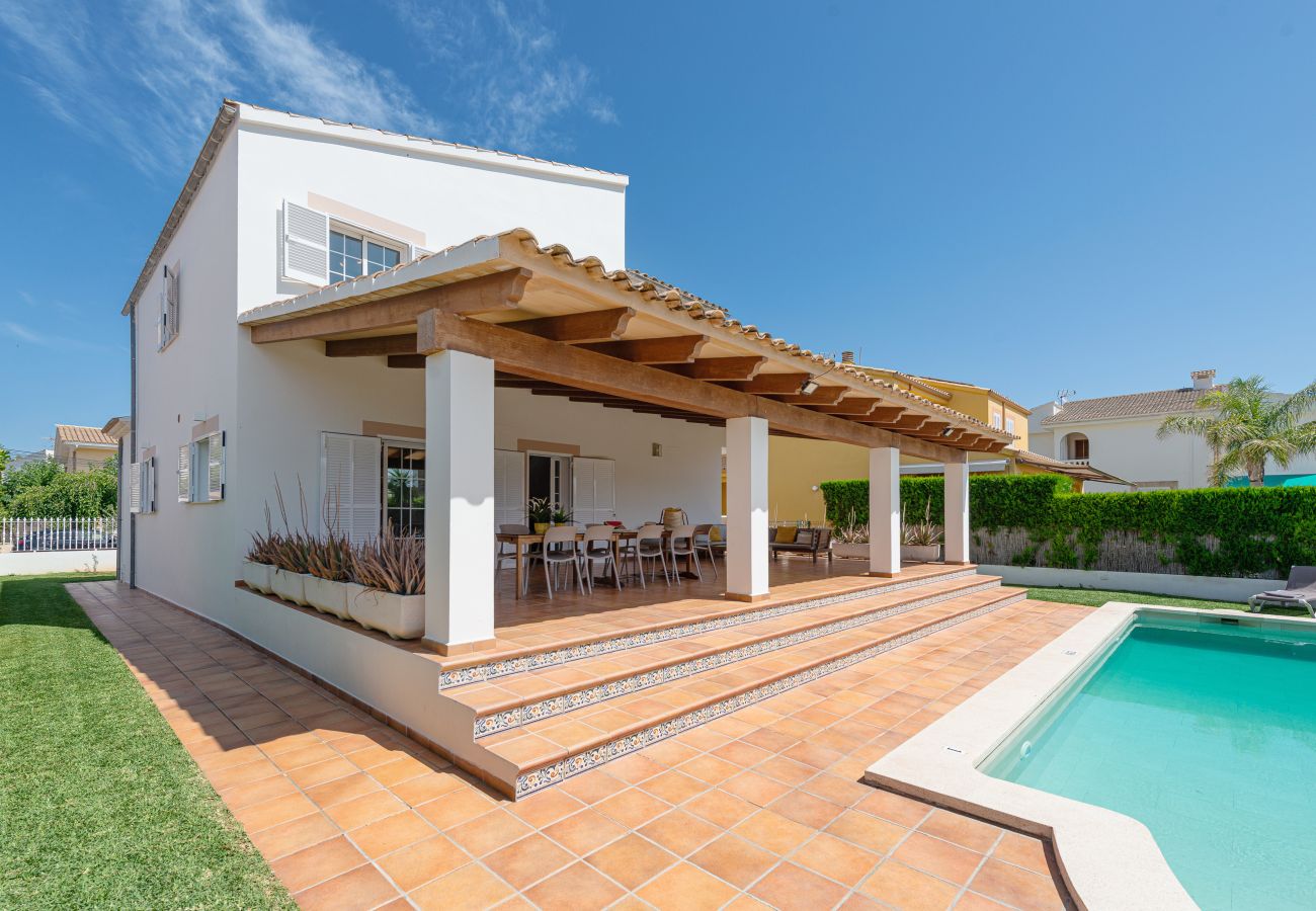 Villa in Alcudia - Joana Barcares