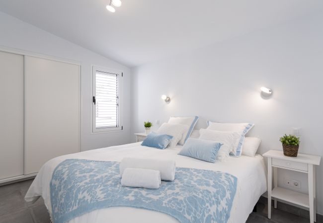 Bungalow in San Bartolomé de Tirajana -  Stunning Bungalow Dragón Club II  Gran Canaria Stays - Holiday Rentals Bungalow in San Bartolomé de Tirajana -  Stunning Bungalow Dragón Club II  Gran Canaria Stays - Holiday Rentals