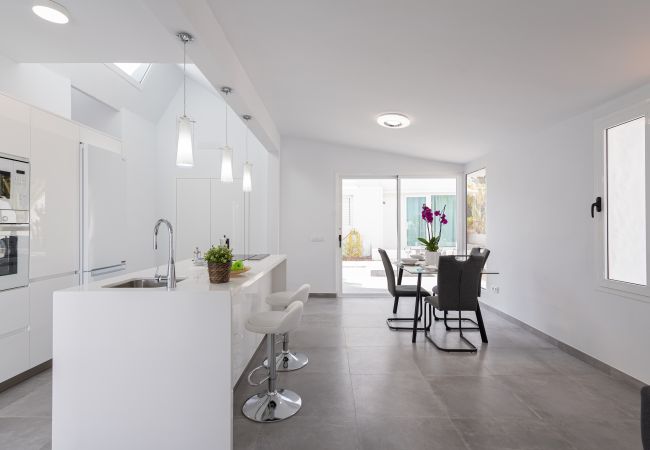 Bungalow in San Bartolomé de Tirajana -  Stunning Bungalow Dragón Club II  Gran Canaria Stays - Holiday Rentals Bungalow in San Bartolomé de Tirajana -  Stunning Bungalow Dragón Club II  Gran Canaria Stays - Holiday Rentals