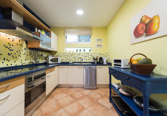 House in San Bartolomé de Tirajana - Spacious house in a very quiet area and close to all services House in San Bartolomé de Tirajana - Spacious house in a very quiet area and close to all services