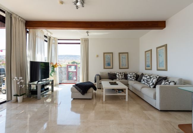 Chalet in Mogán - Private heated pool in quiet surroundings and sea views at the golf course Chalet in Mogán - Private heated pool in quiet surroundings and sea views at the golf course