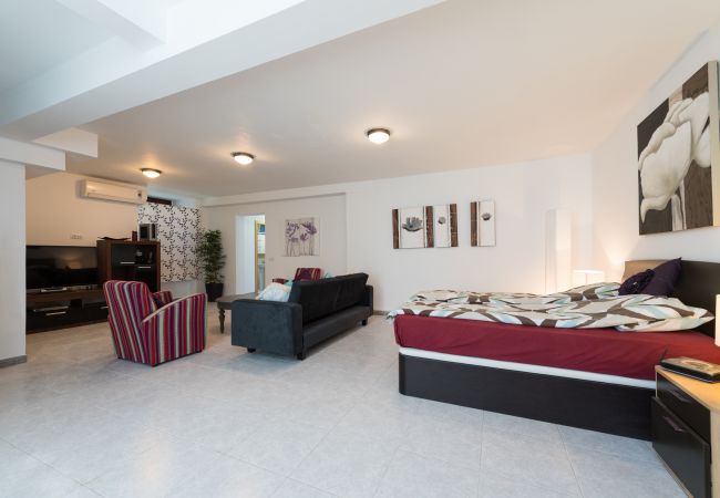 Chalet in Mogán - Private heated pool in quiet surroundings and sea views at the golf course Chalet in Mogán - Private heated pool in quiet surroundings and sea views at the golf course