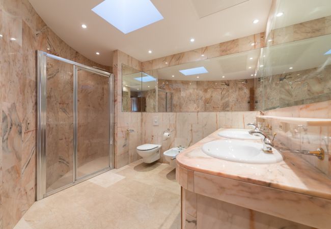 Chalet in Mogán - Private heated pool in quiet surroundings and sea views at the golf course Chalet in Mogán - Private heated pool in quiet surroundings and sea views at the golf course