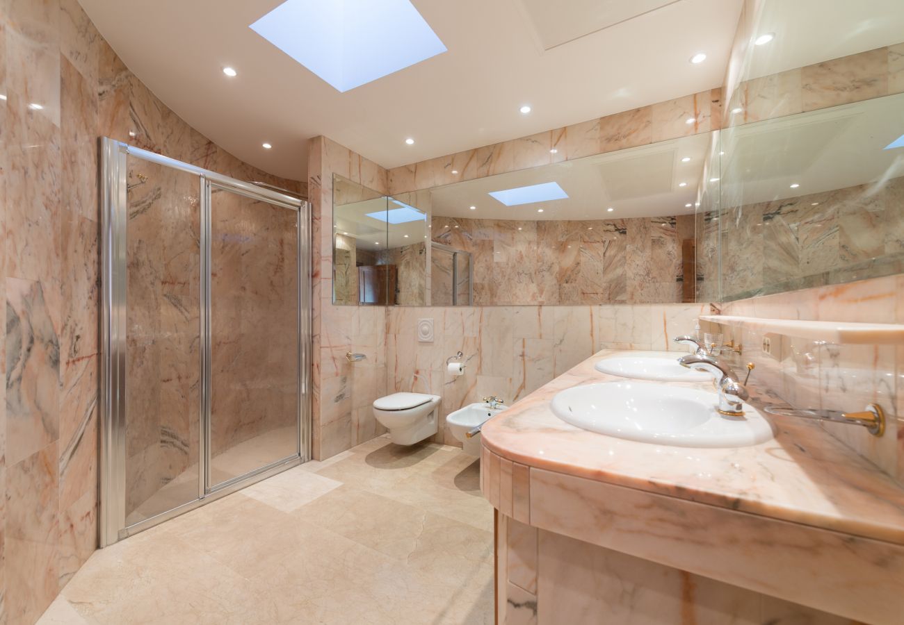 Chalet in Mogán - Private heated pool in quiet surroundings and sea views at the golf course Chalet in Mogán - Private heated pool in quiet surroundings and sea views at the golf course