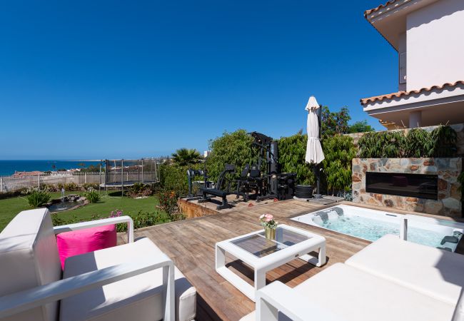House in Maspalomas - Pool, jacuzzi, games and steps from the beach House in Maspalomas - Pool, jacuzzi, games and steps from the beach