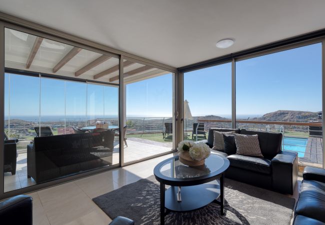 Villa in San Bartolomé de Tirajana - Spectacular villa with private pool, sea views, barbecue and relaxing environment Villa in San Bartolomé de Tirajana - Spectacular villa with private pool, sea views, barbecue and relaxing environment