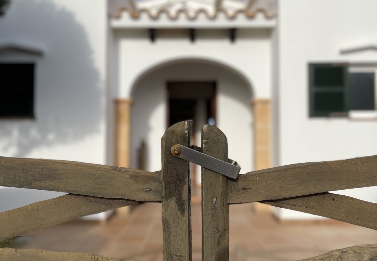 Villa in Cap d´Artruix - villa Lirio  Villa in Cap d´Artruix - villa Lirio