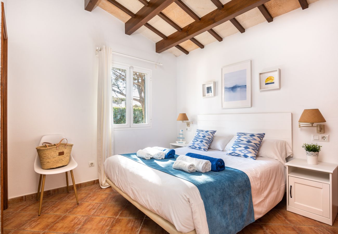 Villa in Cap d´Artruix - villa Lirio  Villa in Cap d´Artruix - villa Lirio