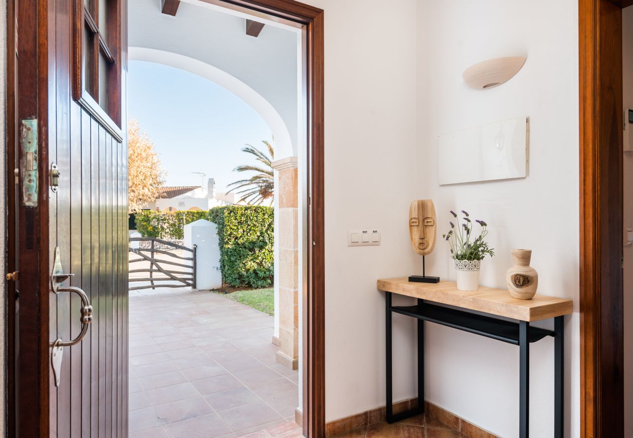 Villa in Cap d´Artruix - Fucsia Villa Menorca Villa in Cap d´Artruix - Fucsia Villa Menorca