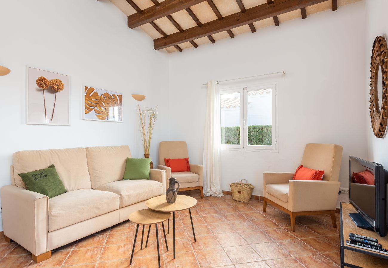 Villa in Cap d´Artruix - Fucsia Villa Menorca Villa in Cap d´Artruix - Fucsia Villa Menorca