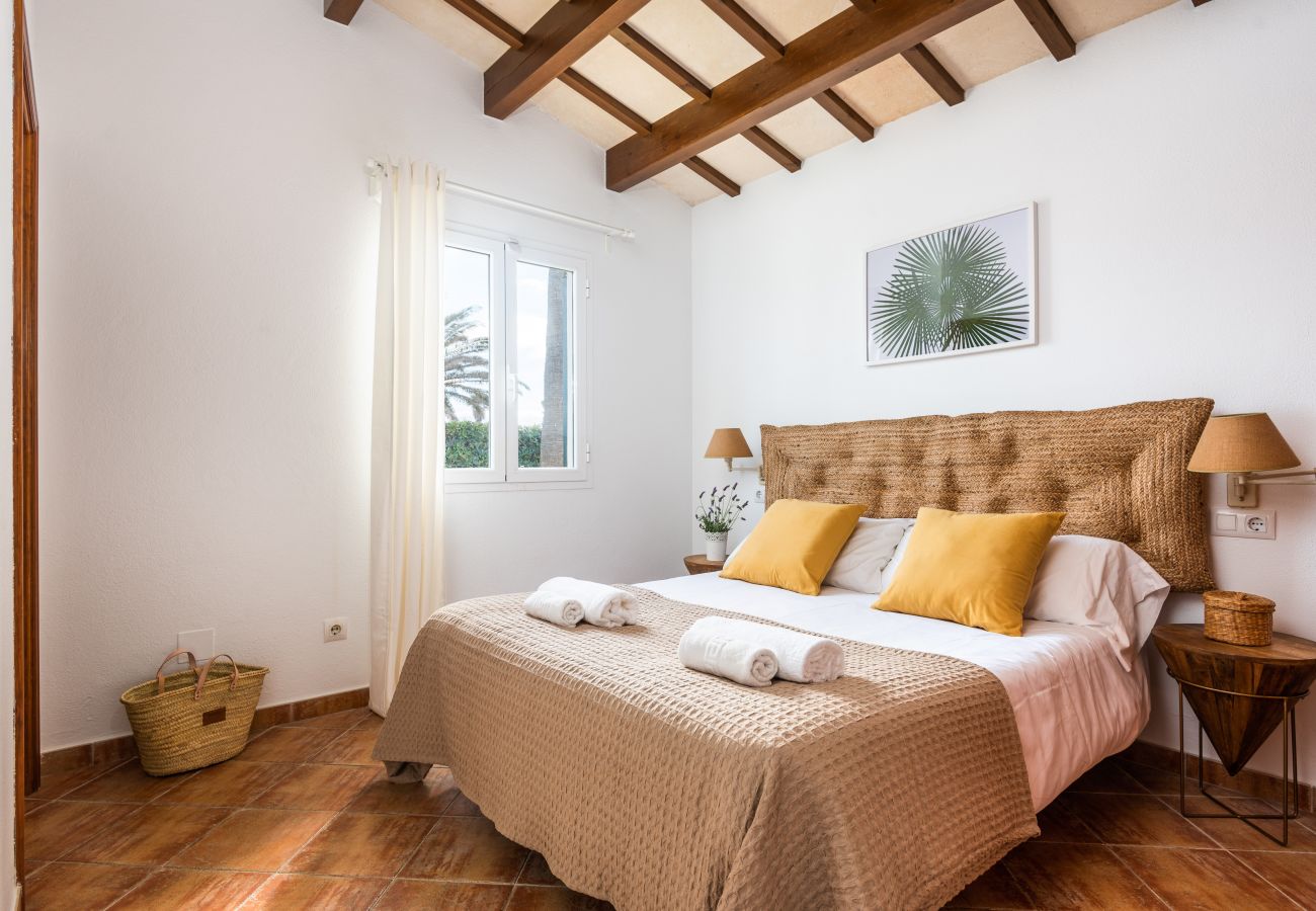 Villa in Cap d´Artruix - Fucsia Villa Menorca Villa in Cap d´Artruix - Fucsia Villa Menorca