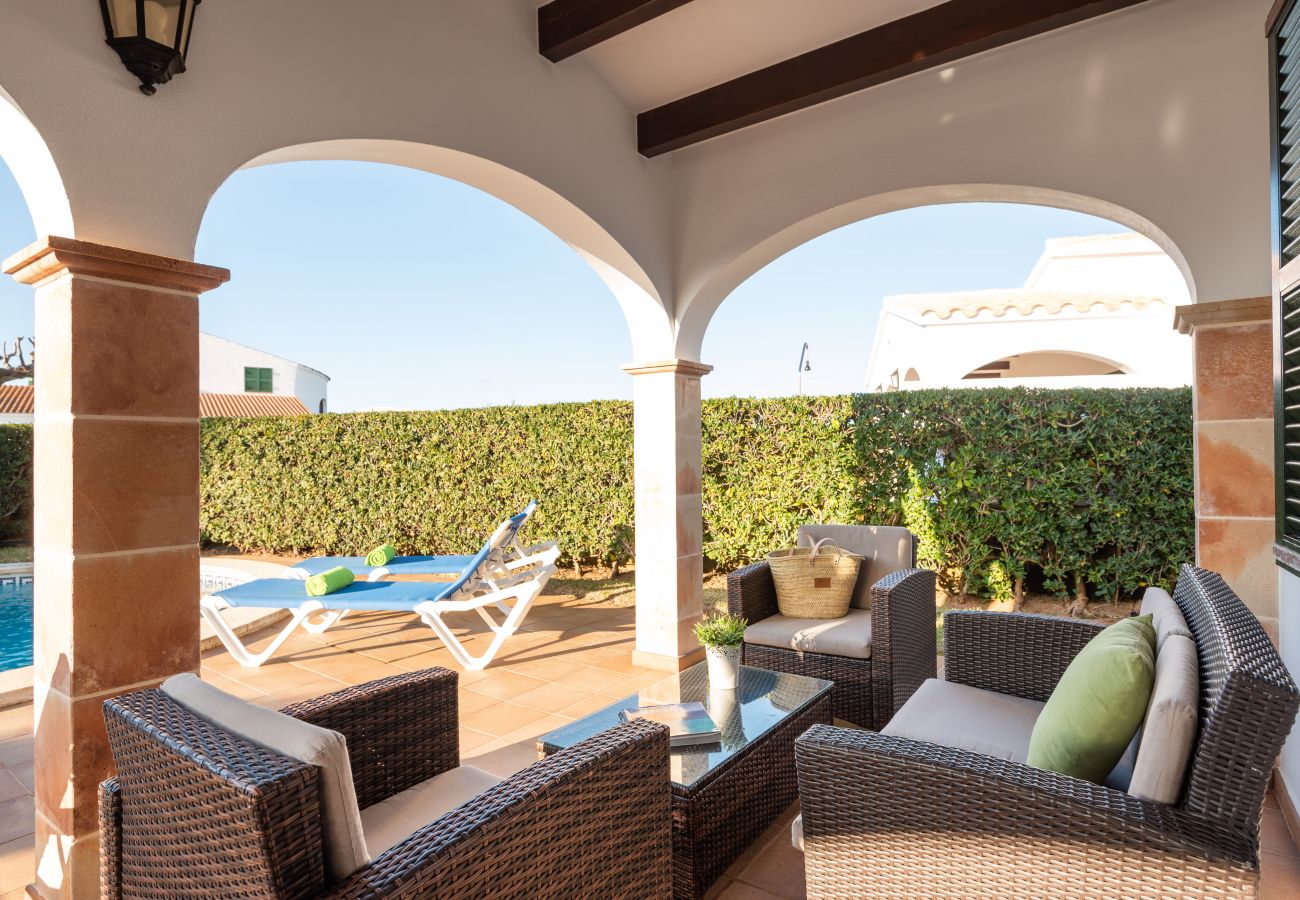 Villa in Cap d´Artruix - Fucsia Villa Menorca Villa in Cap d´Artruix - Fucsia Villa Menorca