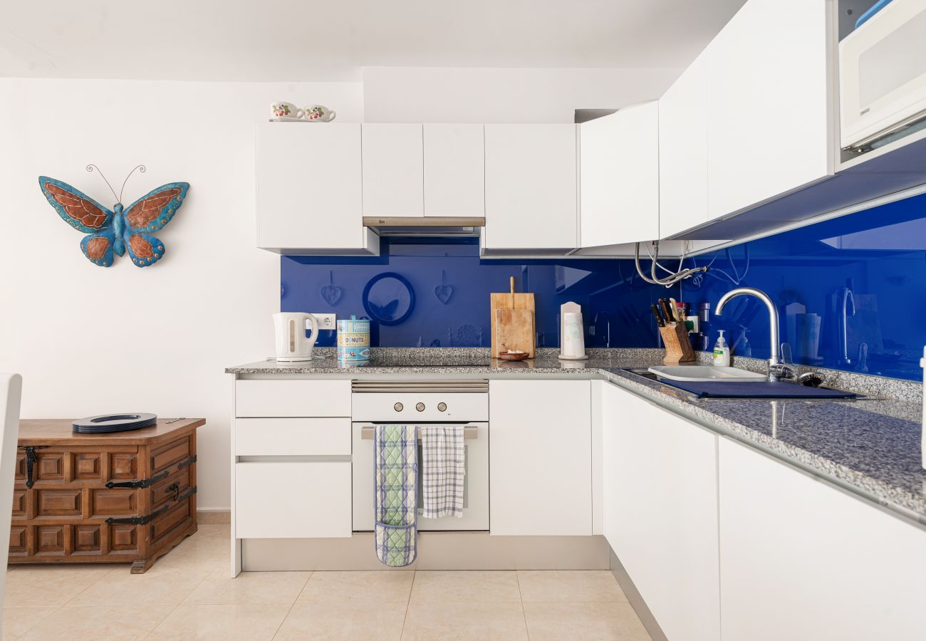 Apartment in Alcudia - Apartment Oiza Arena Blanca at the beach by BeBreeze