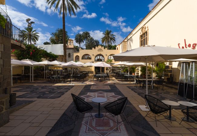 Terraced House in Las Palmas de Gran Canaria - Cosmopolitan Design by CanariasGetaway  Terraced House in Las Palmas de Gran Canaria - Cosmopolitan Design by CanariasGetaway