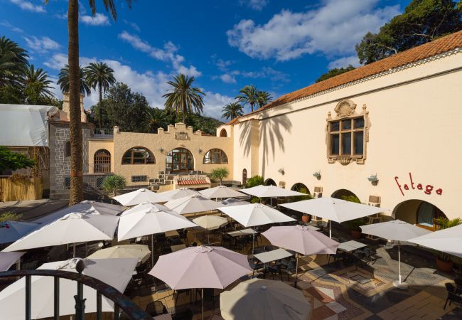 Terraced House in Las Palmas de Gran Canaria - Cosmopolitan Design by CanariasGetaway  Terraced House in Las Palmas de Gran Canaria - Cosmopolitan Design by CanariasGetaway
