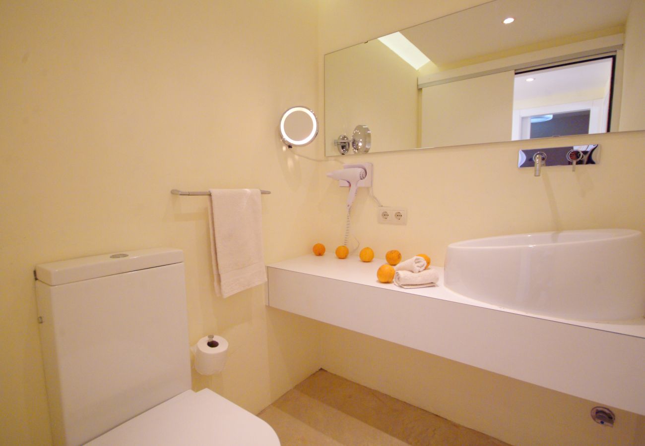 Villa in Alcudia - Villa Barcares Petit for 6 by BeBreeze