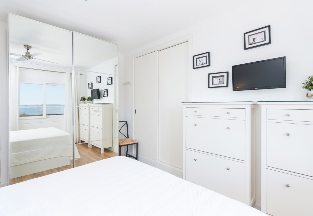 Ferienwohnung in Alcudia - Alcanada Torre Mayor with Sea Views - Long Stay 