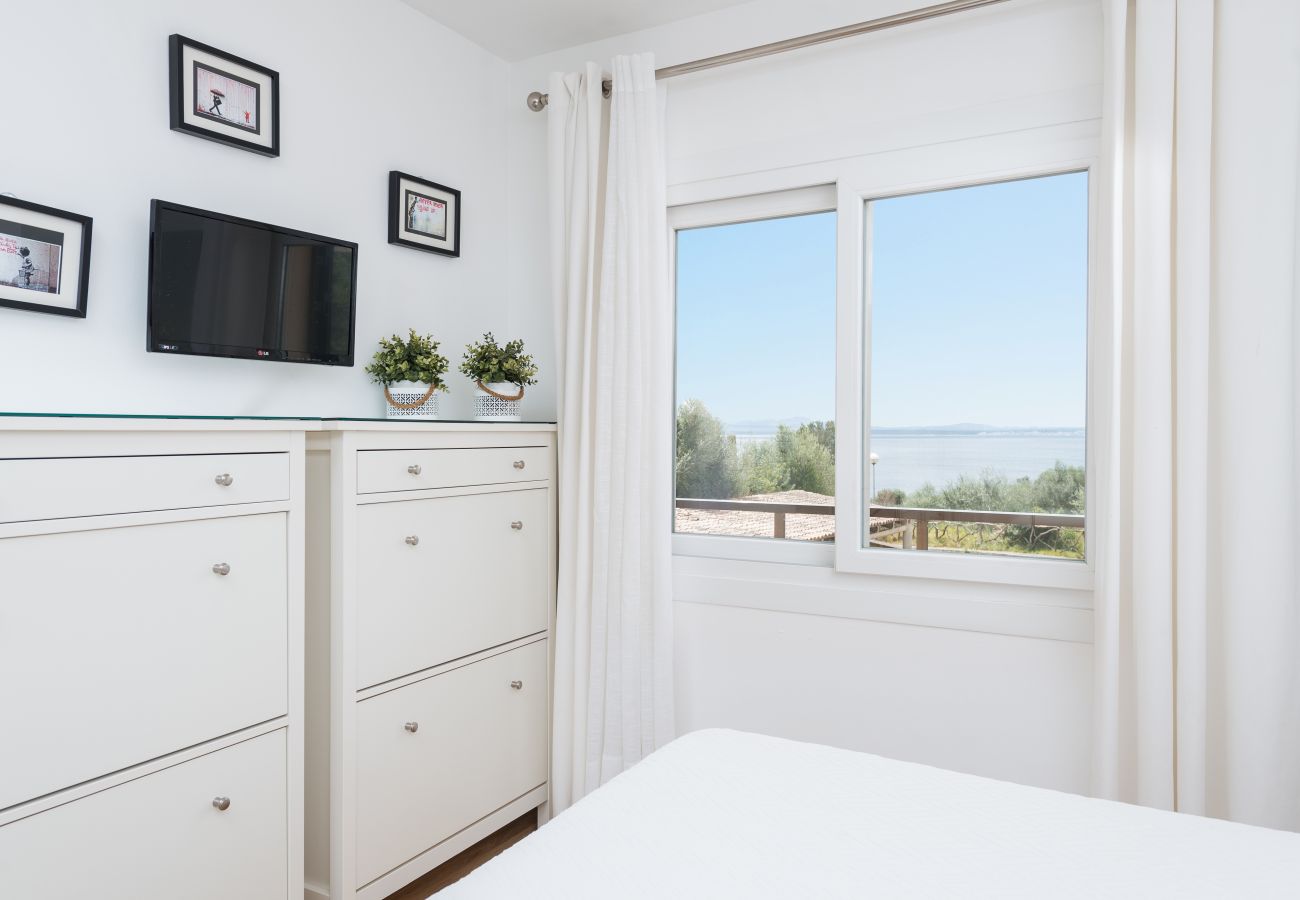 Ferienwohnung in Alcudia - Alcanada Torre Mayor with Sea Views - Long Stay 