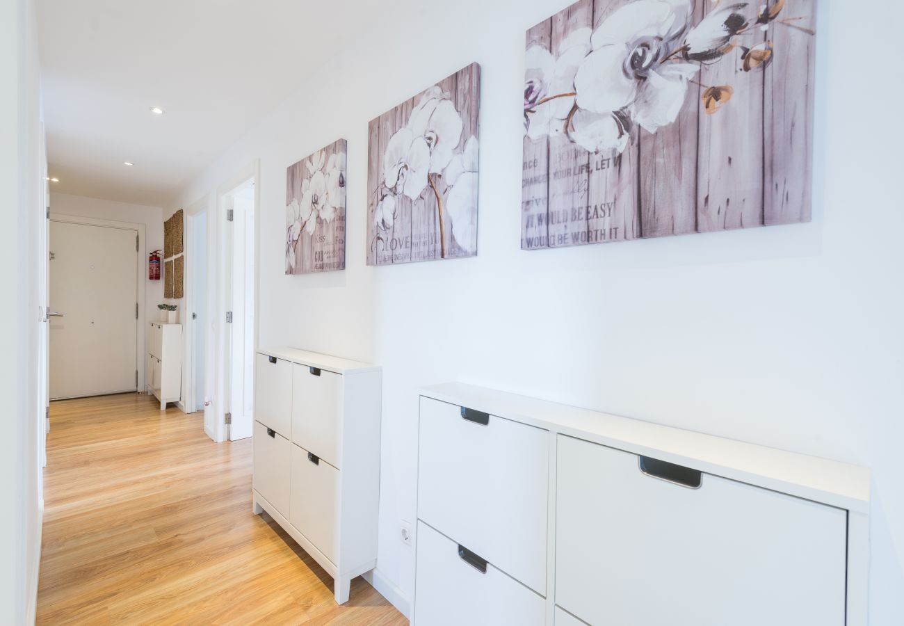 Ferienwohnung in Alcudia - Alcanada Torre Mayor with Sea Views - Long Stay 
