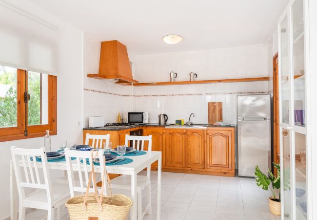 Апартаменты на Cala Blanca - Apartamento tipo duplex con piscina y barbacoa comunitaria. Апартаменты на Cala Blanca - Apartamento tipo duplex con piscina y barbacoa comunitaria.