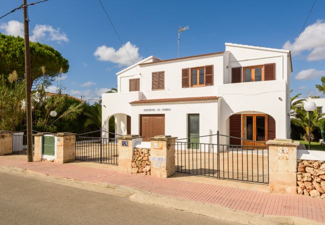 Апартаменты на Cala Blanca - Apartamento con piscina y barbacoa comunitaria, a 5 minutos de la Cala Santandria Апартаменты на Cala Blanca - Apartamento con piscina y barbacoa comunitaria, a 5 minutos de la Cala Santandria