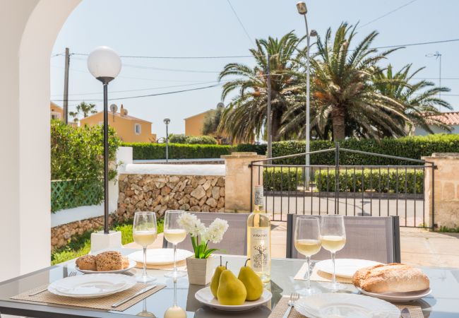 Апартаменты на Cala Blanca - Apartamento con piscina y barbacoa comunitaria, a 5 minutos de la Cala Santandria Апартаменты на Cala Blanca - Apartamento con piscina y barbacoa comunitaria, a 5 minutos de la Cala Santandria