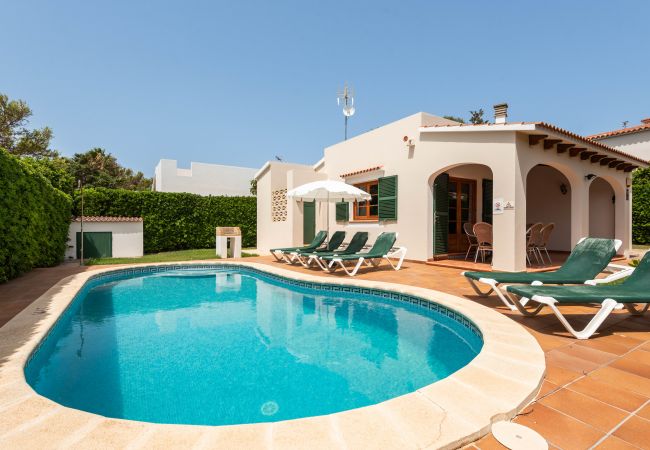 Вилла на Cala Blanca - Villa Perfecta! Piscina privada, Barbacoa, Aire Acon, Wifi !!!! Вилла на Cala Blanca - Villa Perfecta! Piscina privada, Barbacoa, Aire Acon, Wifi !!!!