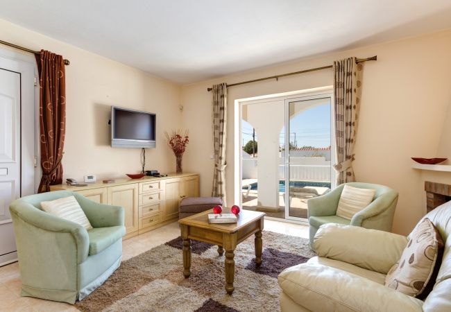 Вилла на Calan Porter - Красивая вилла с частным бассейном. Вилла на Calan Porter - Красивая вилла с частным бассейном.