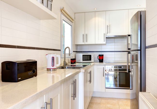 Вилла на Calan Porter - Красивая вилла с частным бассейном. Вилла на Calan Porter - Красивая вилла с частным бассейном.