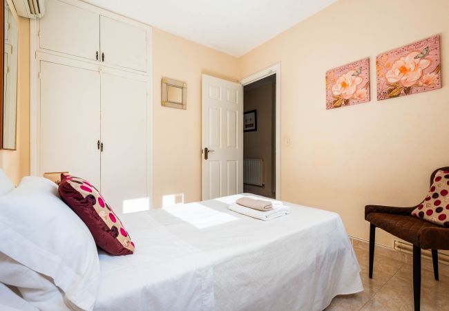 Вилла на Calan Porter - Красивая вилла с частным бассейном. Вилла на Calan Porter - Красивая вилла с частным бассейном.