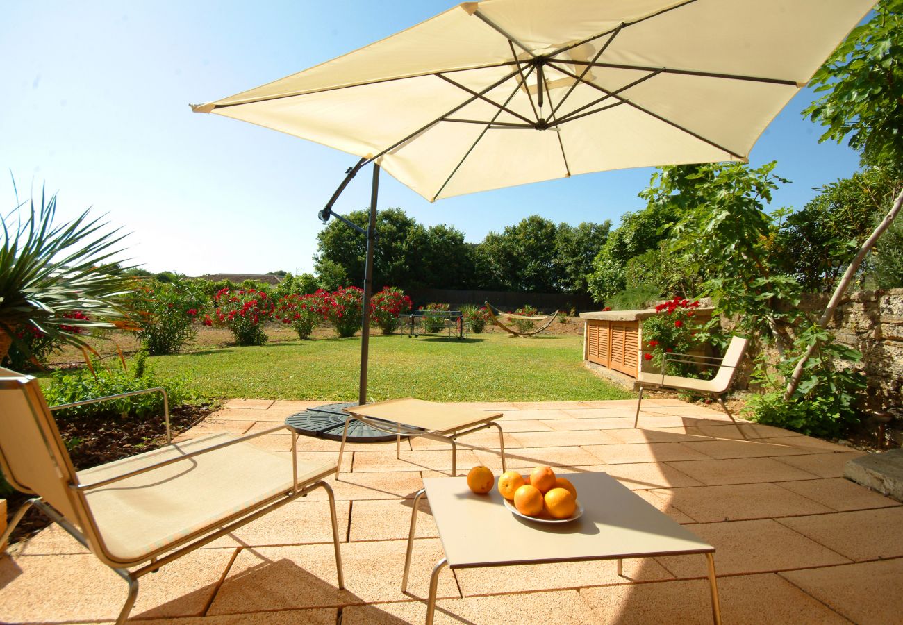 Вилла на Алькудия / Alcudia - Villa Barcares Petit, pool & sea