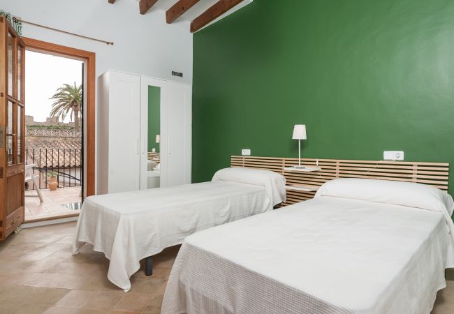 Дом на Alcúdia - Casa with pool Ca Na Blanca Дом на Alcúdia - Casa with pool Ca Na Blanca