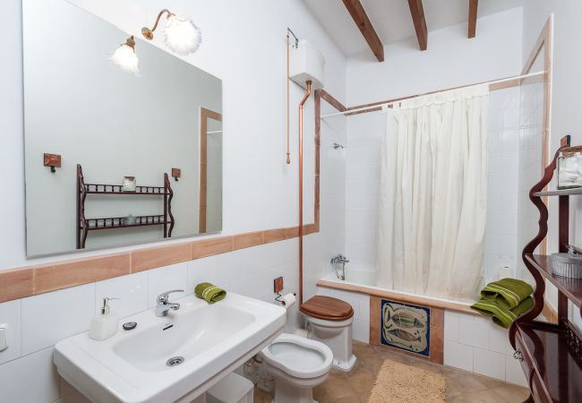 Дом на Alcúdia - Casa with pool Ca Na Blanca Дом на Alcúdia - Casa with pool Ca Na Blanca