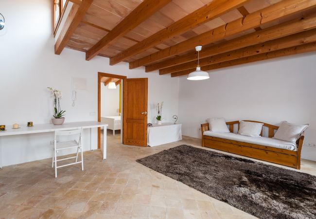 Дом на Alcúdia - Casa with pool Ca Na Blanca Дом на Alcúdia - Casa with pool Ca Na Blanca