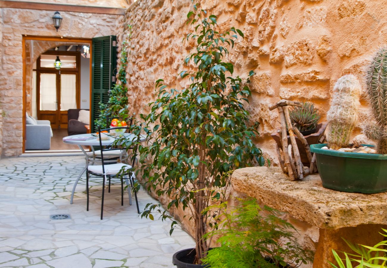 Дом на Алькудия / Alcudia - Casa Ca Na Polida Дом на Алькудия / Alcudia - Casa Ca Na Polida