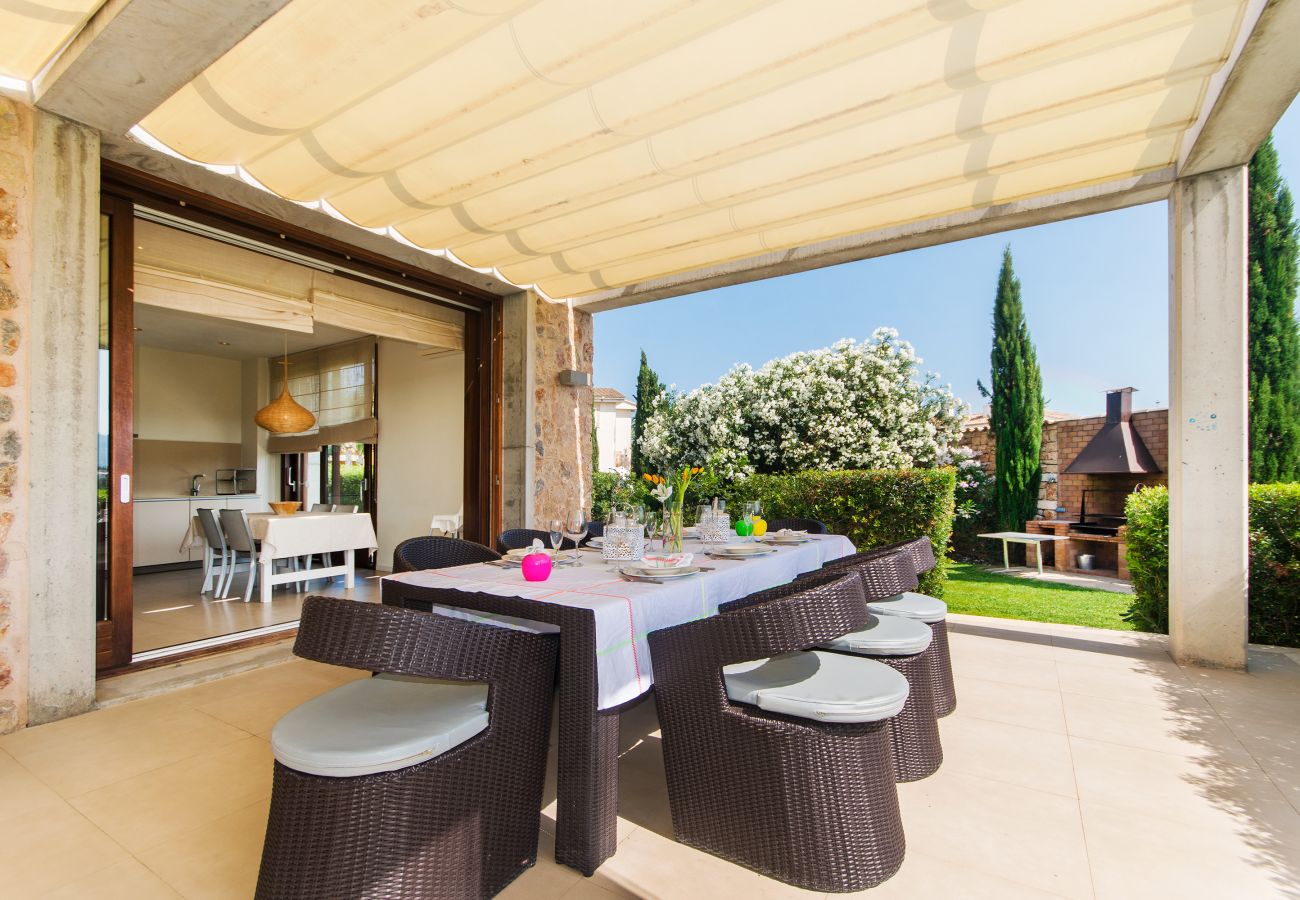 Вилла на Алькудия / Alcudia - Villa Barcares Gran