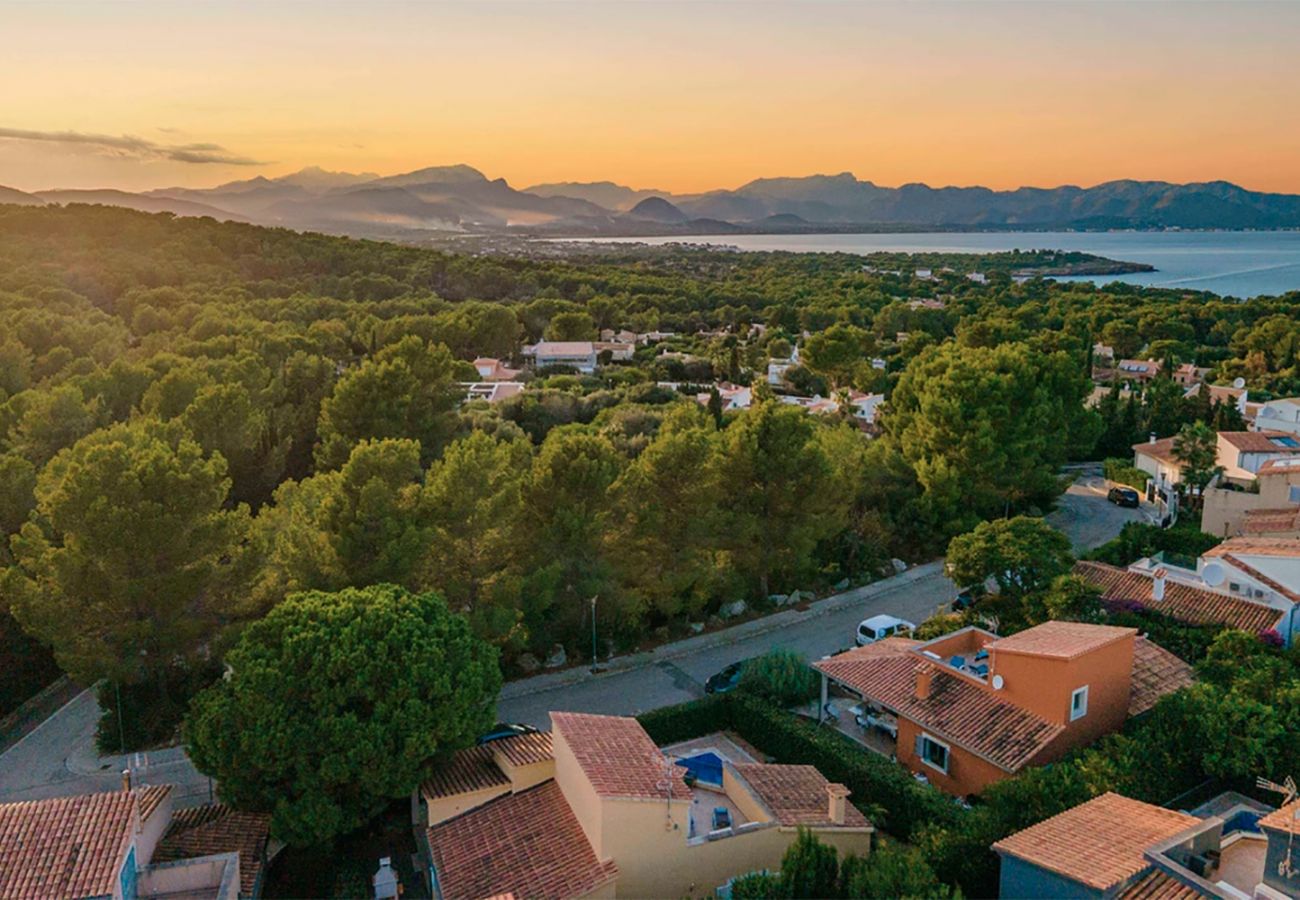 Вилла на Алькудия / Alcudia - Villa Es Bell Lloc