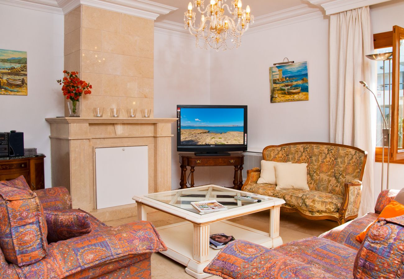 Вилла на Алькудия / Alcudia - Villa Manresa