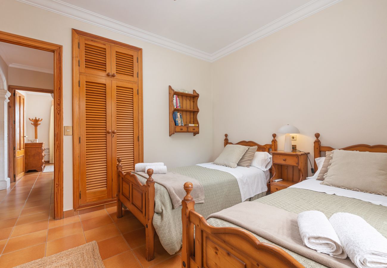 Вилла на Алькудия / Alcudia - Villa Teix de Bonaire
