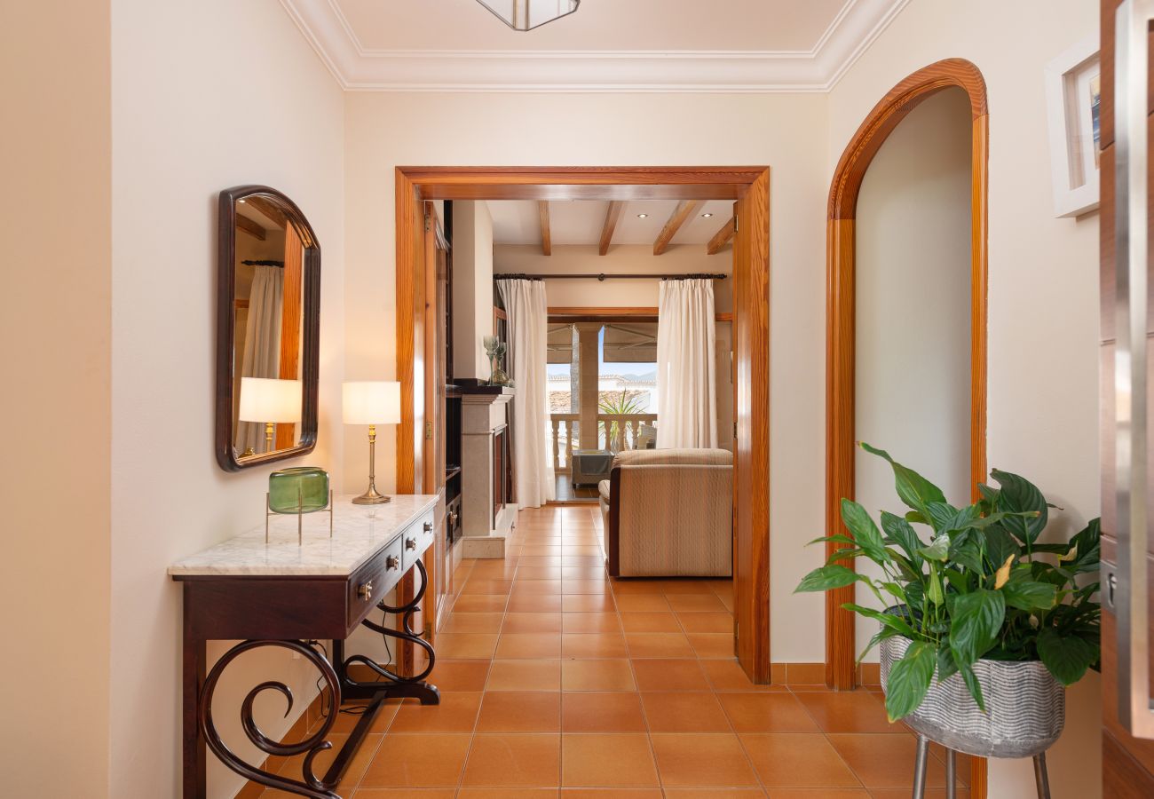 Вилла на Алькудия / Alcudia - Villa Teix de Bonaire