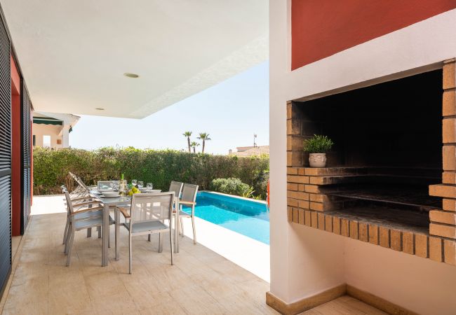 Вилла на Binibequer - Villa adaptada Sillas de Ruedas con piscina privada!!! Вилла на Binibequer - Villa adaptada Sillas de Ruedas con piscina privada!!!