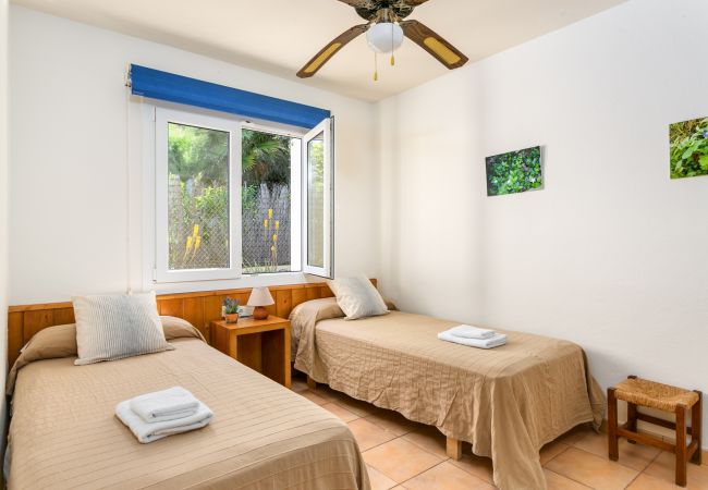 Вилла на Binisafuller - Bonita villa en la urbanización de Binisafuller con piscina privada, wifi, tv satelite Вилла на Binisafuller - Bonita villa en la urbanización de Binisafuller con piscina privada, wifi, tv satelite