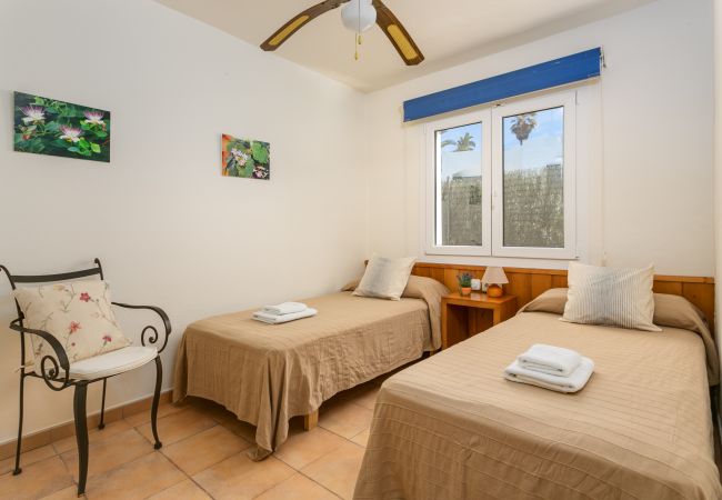 Вилла на Binisafuller - Bonita villa en la urbanización de Binisafuller con piscina privada, wifi, tv satelite Вилла на Binisafuller - Bonita villa en la urbanización de Binisafuller con piscina privada, wifi, tv satelite