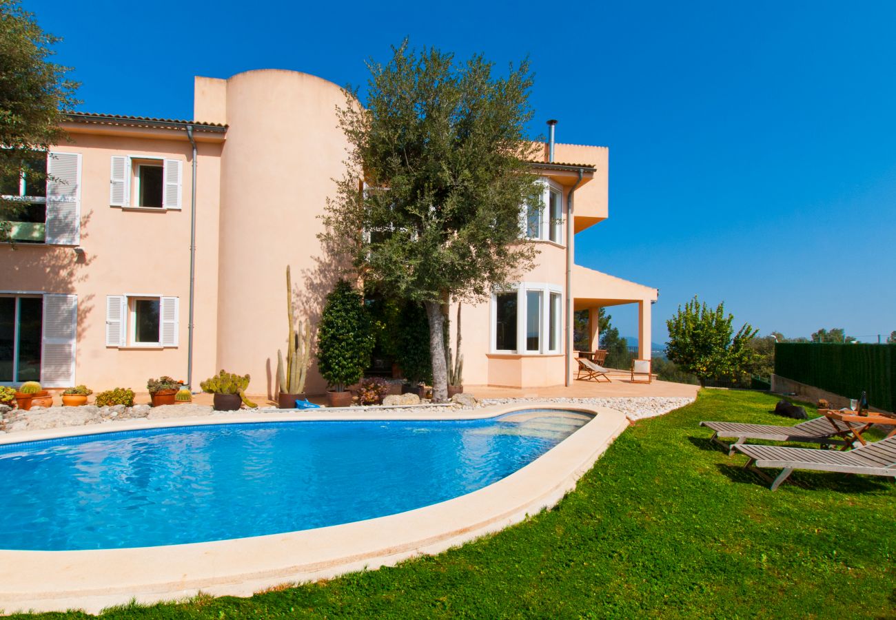 Вилла на Inca - Villa S'hermita