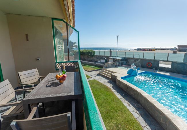 Дом на San Bartolomé de Tirajana - Las Burras Beach terrace&pool By CanariasGetaway  Дом на San Bartolomé de Tirajana - Las Burras Beach terrace&pool By CanariasGetaway