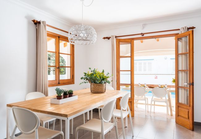 Вилла на Cala´n Blanes - Elena Вилла на Cala´n Blanes - Elena