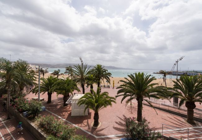Дом на Las Palmas de Gran Canaria - Great balcony over blue sea By CanariasGetaway  Дом на Las Palmas de Gran Canaria - Great balcony over blue sea By CanariasGetaway