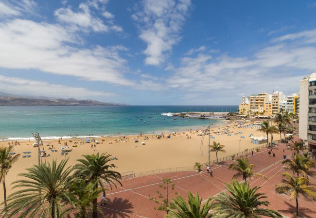 Дом на Las Palmas de Gran Canaria - Great balcony over blue sea By CanariasGetaway  Дом на Las Palmas de Gran Canaria - Great balcony over blue sea By CanariasGetaway