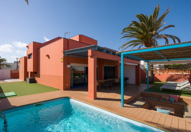 Вилла на Corralejo -  Long Beach with pool By CanariasGetaway 